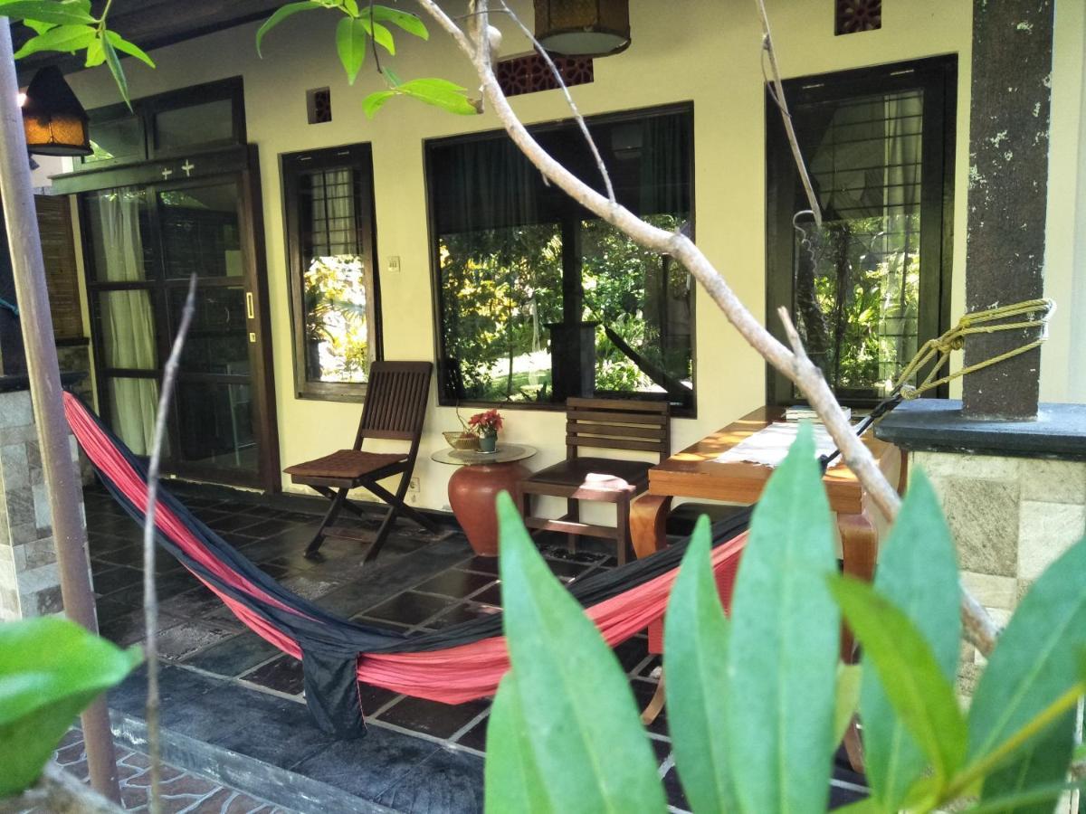 La Kubu Bali Homestay Tejakula Exterior photo