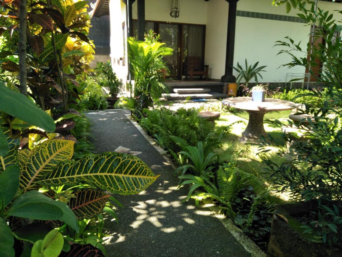 La Kubu Bali Homestay Tejakula Exterior photo