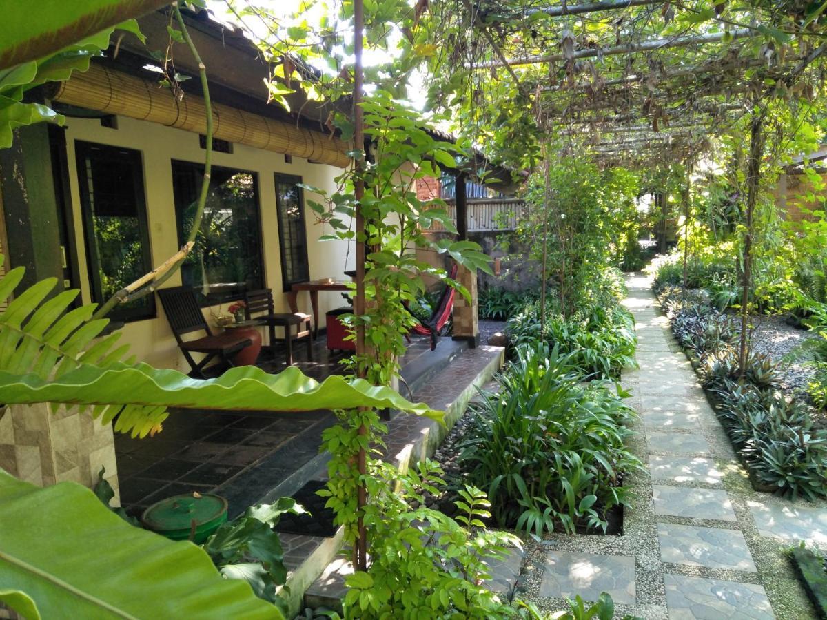 La Kubu Bali Homestay Tejakula Exterior photo