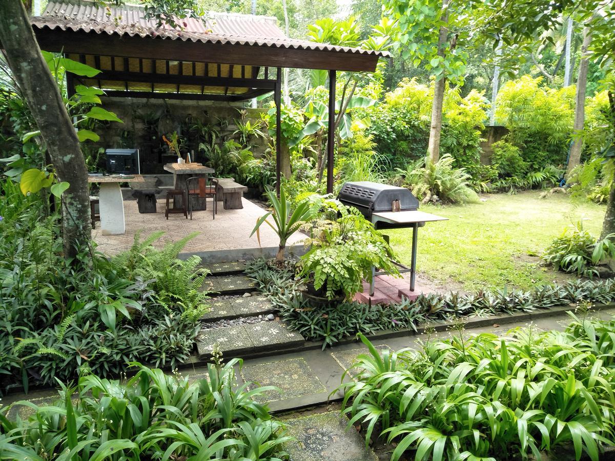 La Kubu Bali Homestay Tejakula Exterior photo